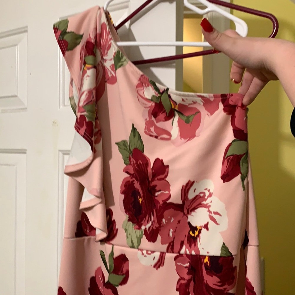 One shoulder dress